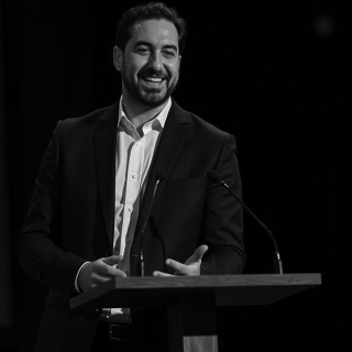https://2025.accessandhandlingsummit.com/wp-content/uploads/2025/08/Alistair-Palacioglu-320x320.png