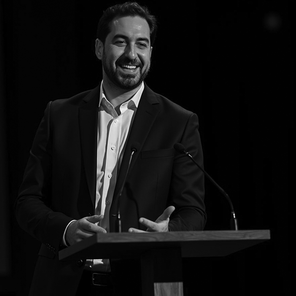 https://2025.accessandhandlingsummit.com/wp-content/uploads/2025/08/Alistair-Palacioglu.png